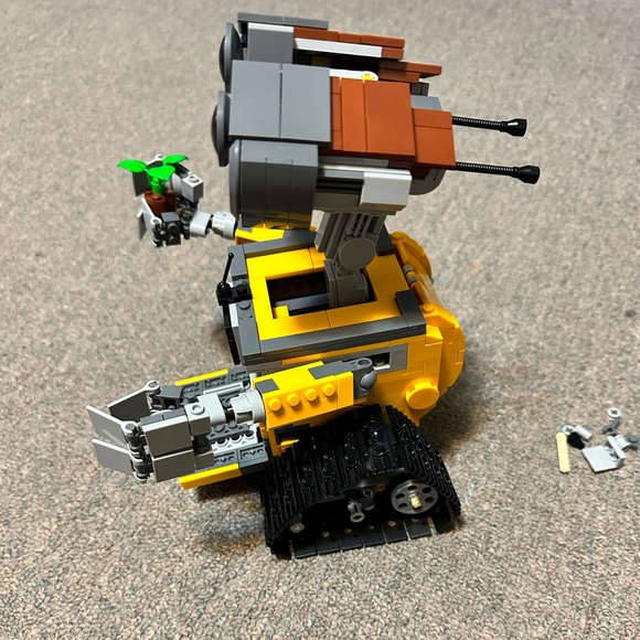 REPRODUCTION LEGO Inspired WALL-E Disney Pixar 8886/ 21303 READ!! 9” x 7” LARGE - Picture 8 of 13